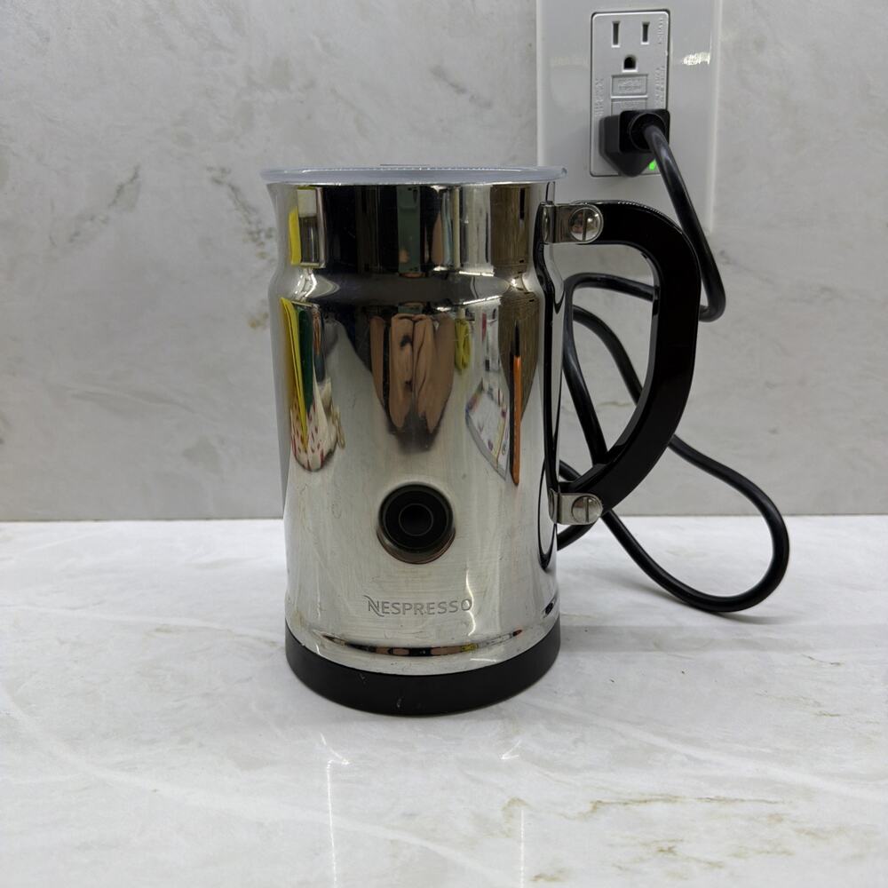 Nespresso 3192 Automatic Electric Frother WORKS!